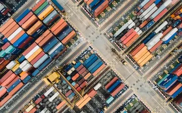 Terminal intermodal de marfă văzut de sus